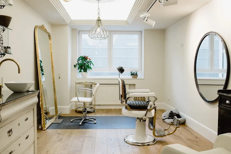 Davinia Hair Studio - Coiffure Burgos - Photo de couverture - OneBooking
