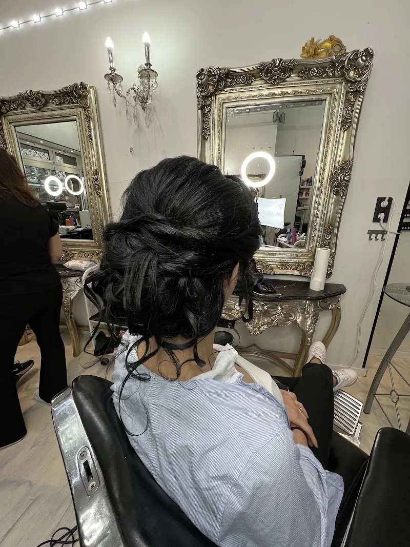 Mr&Mrs Elegant Salon - Coiffure Cologne - Photo de couverture - OneBooking