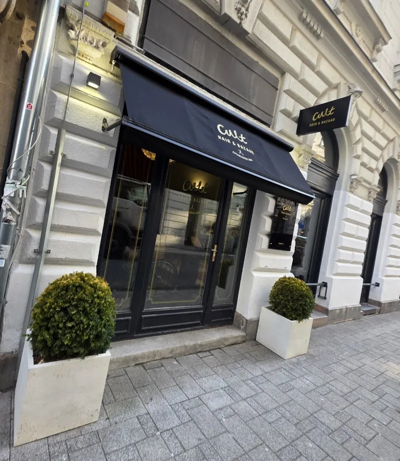 Cult Hair Saloon - Coiffure Budapest - OneBooking
