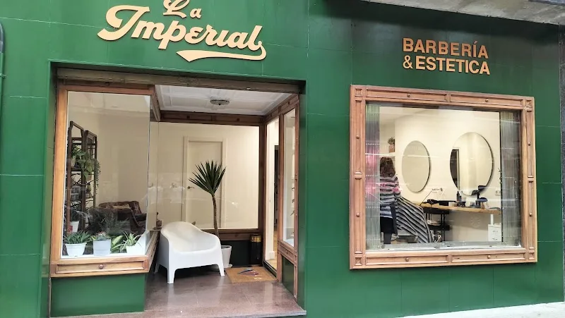 Peluquería La Imperial - Coiffure Gijón - Photo de couverture - OneBooking