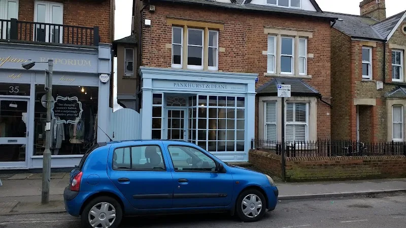 Pankhurst & Deane - Coiffure Oxford - Photo de couverture - OneBooking
