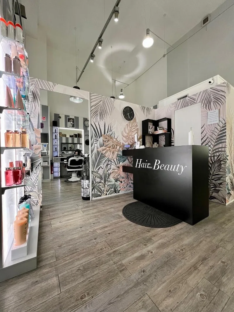 Hair Beauty. Zamboni - Coiffure Bologna - Photo de couverture - OneBooking