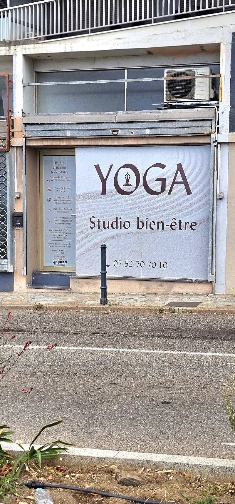 Studio Yoga & Bien-Être Bastia • The Positive Influencer - Bien-être Bastia - Photo de couverture - OneBooking