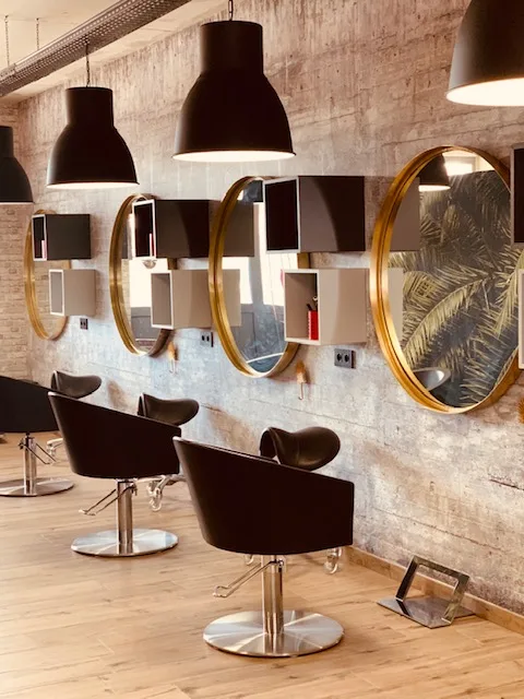 Mag B - Coiffure Vénéjan - Photo de couverture - OneBooking