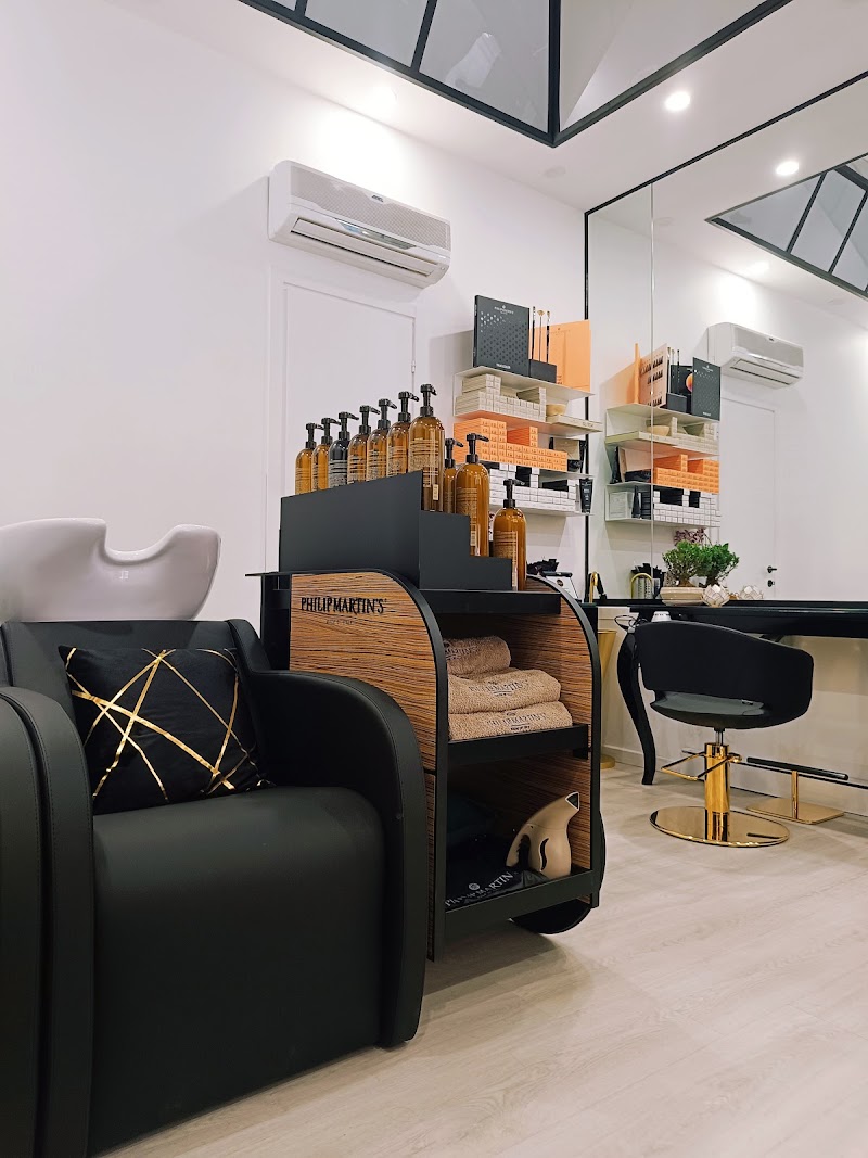 Gloss di Elisa Fanelli - Coiffure Bologna - Photo de couverture - OneBooking