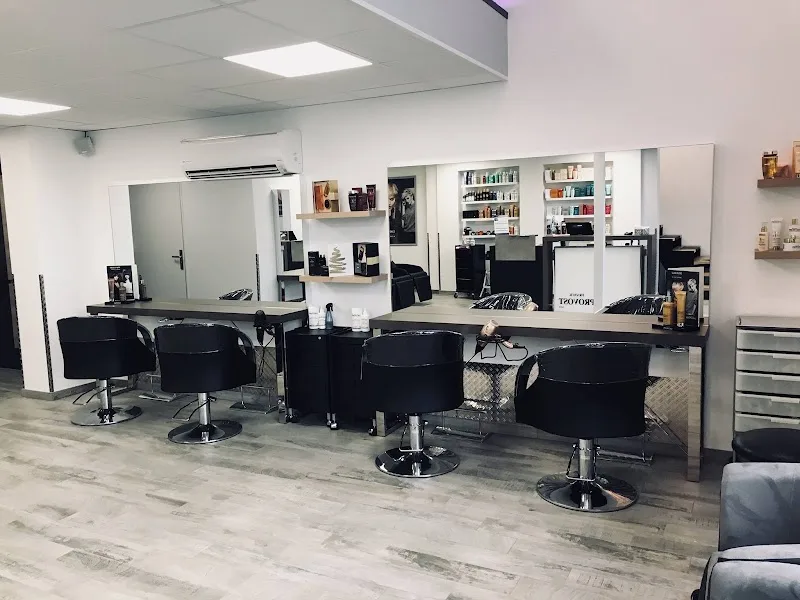 Franck Provost - Coiffure Saint-Gervais - Photo de couverture - OneBooking