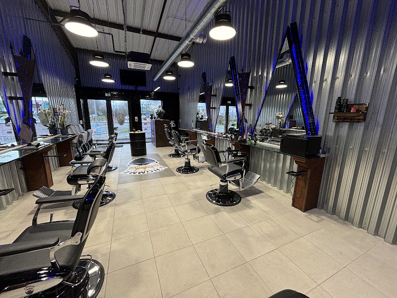 Nouvel Hair L'Homme Longuenesse - Coiffure Liverpool - Photo de couverture - OneBooking