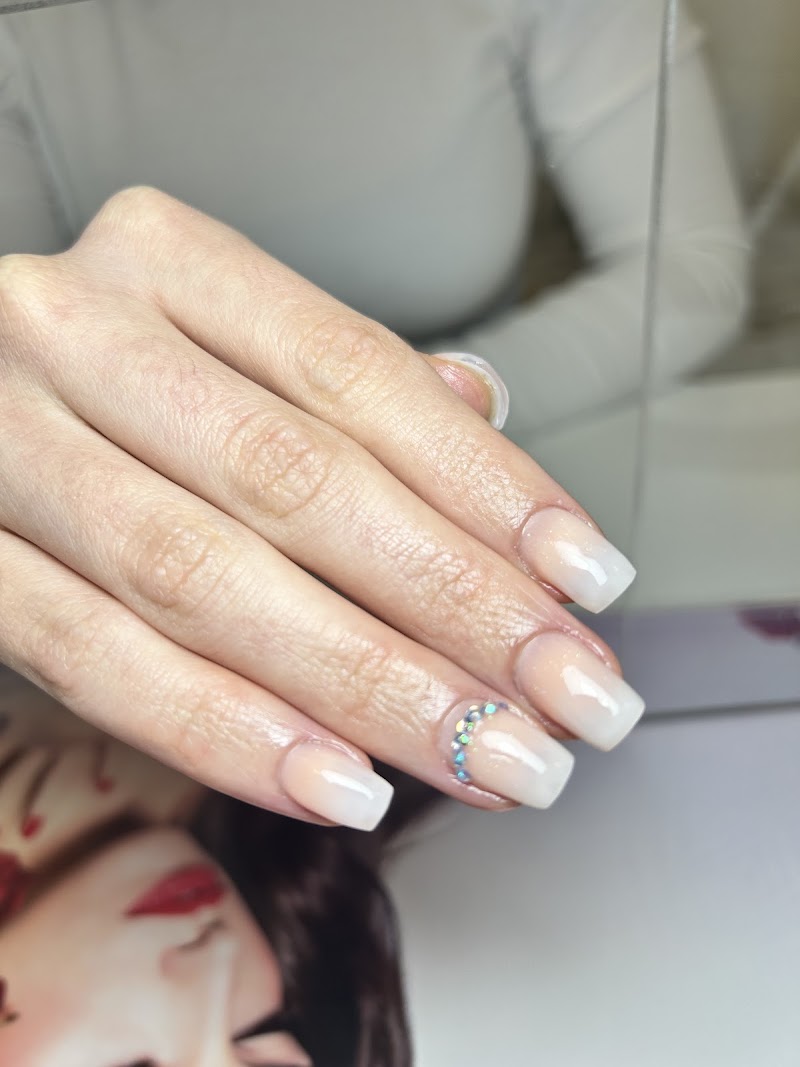 KNELA SPA - Centro de Uñas y Estetica - Institut de beauté San Sebastián - Photo de couverture - OneBooking