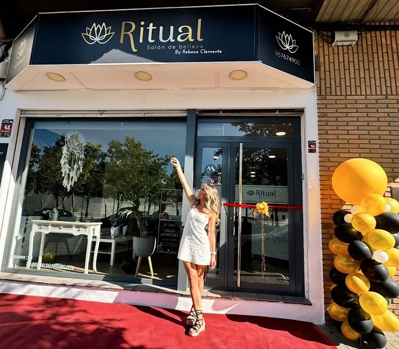Ritual Salón de Belleza.By Rebeca Clemente