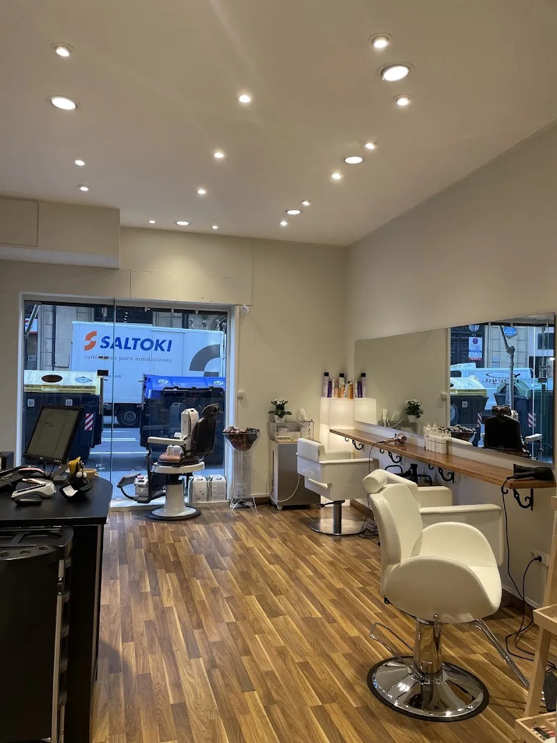 Noa Belleza y Bienestar - Coiffure Bilbao - Photo de couverture - OneBooking