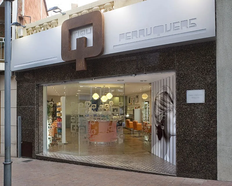 TIQUI PELUQUEROS - Coiffure Badalona - Photo de couverture - OneBooking