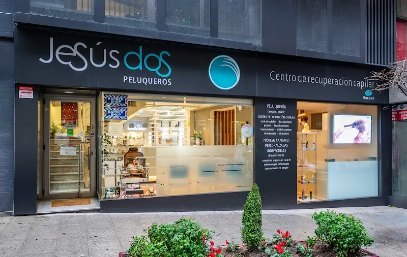 Jesús Dos Peluqueros - Coiffure Vigo - Photo de couverture - OneBooking
