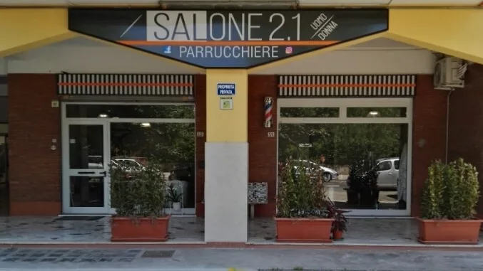 Bottan Alessio Salone 2.1 - Coiffure Latina - Photo de couverture - OneBooking
