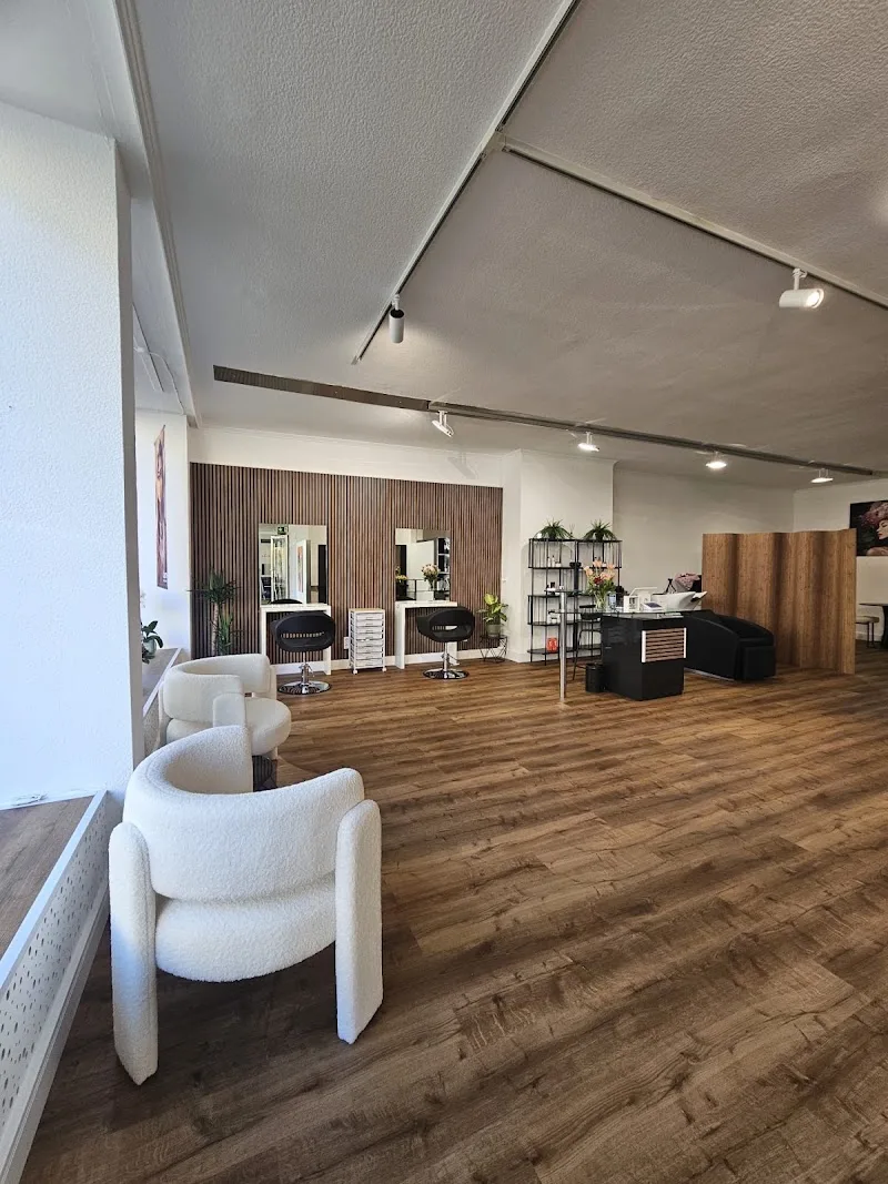 Salon WE