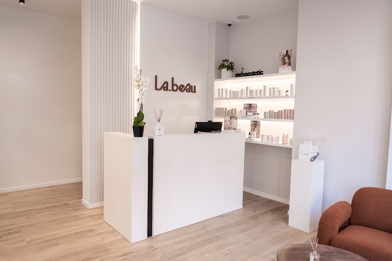 La.beau - Centre de Médecine Esthétique à Bruxelles