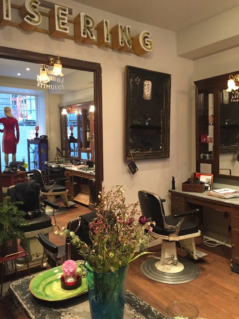 My sister & I - Coiffure Stockholm - OneBooking