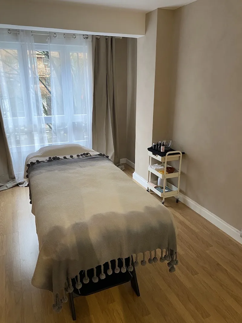 Kris Desplas - Institut de beauté Pamplona - Photo de couverture - OneBooking