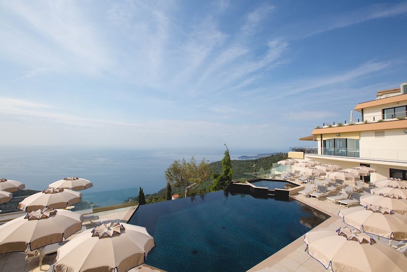 Hôtel Les Terrasses d'Èze - Bien-être Nice - Photo de couverture - OneBooking