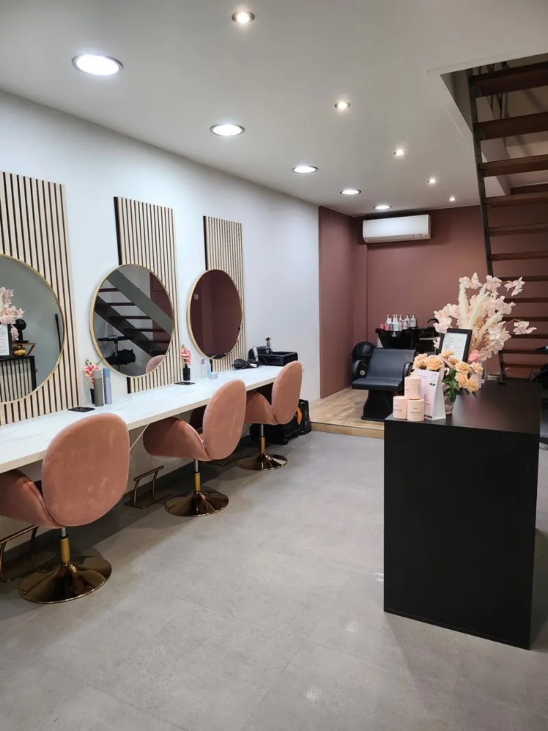 Andonella's Hair Lab - Coiffure Genk - Photo de couverture - OneBooking