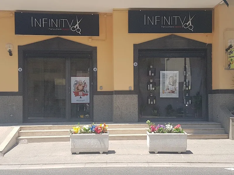 Infinity Parrucchiere Donna - Coiffure Giugliano In Campania - Photo de couverture - OneBooking