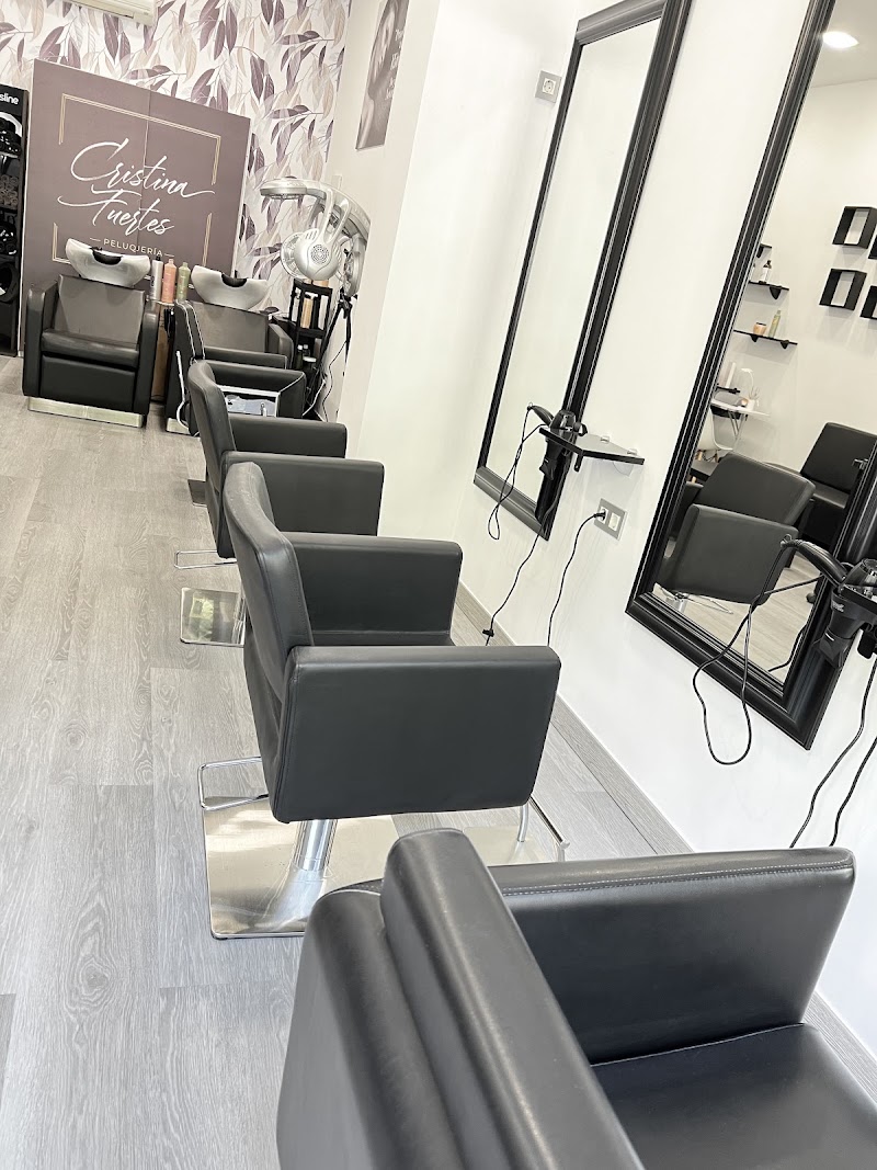 Cristina Fuertes Hair Salon - Coiffure Valladolid - Photo de couverture - OneBooking