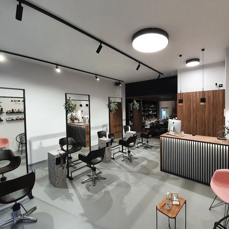 La Mona Riza - Coiffure Gijón - Photo de couverture - OneBooking
