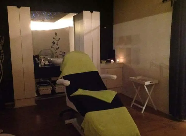 Schoonheidsintituut New Iloë / Medische Pedicure Tania Joris - Institut de beauté Genk - Photo de couverture - OneBooking
