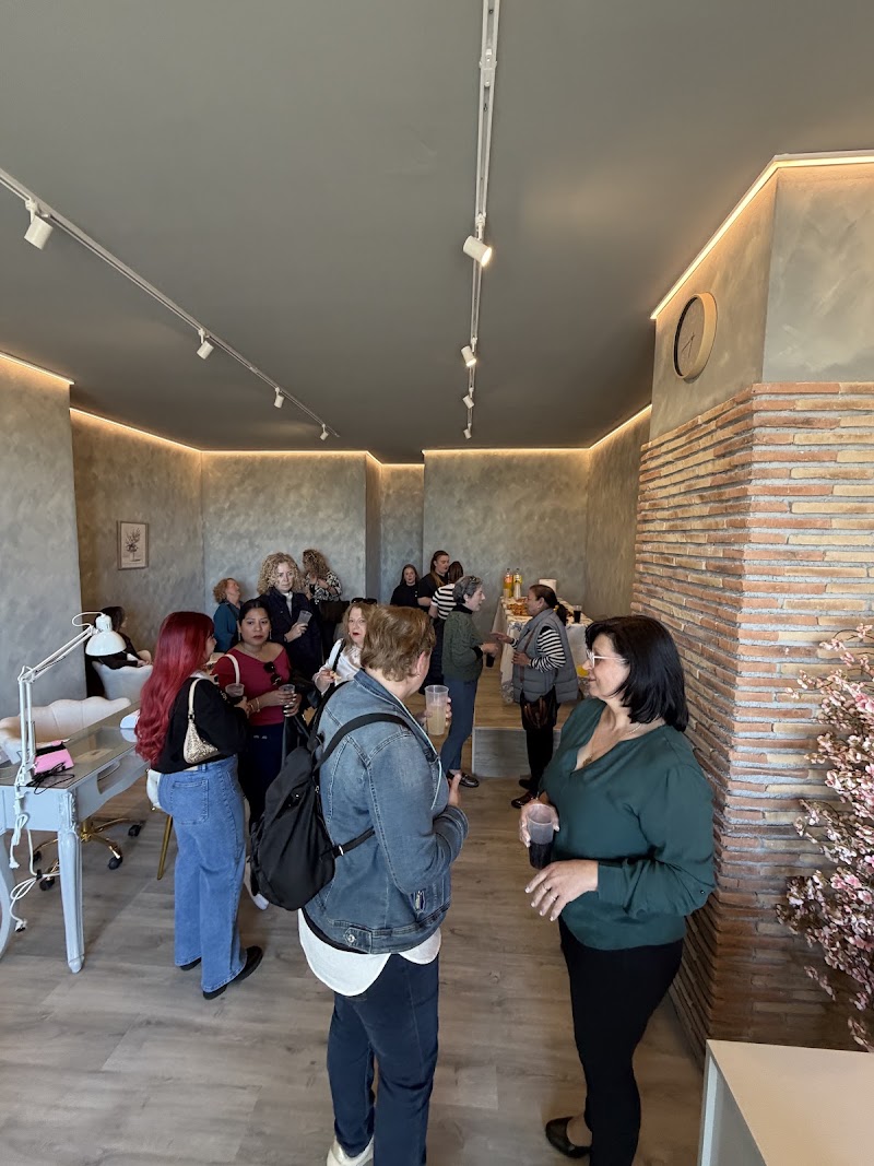 Bella Nails Studio