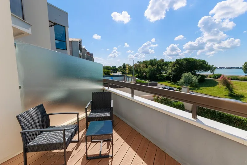 Logis Hôtel Le Rochelois, meilleurs prix en direct, vue mer