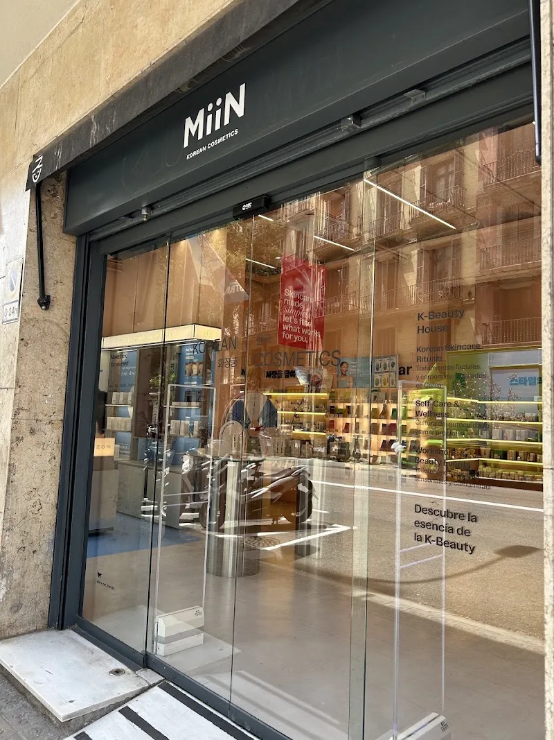 MiiN Korean Cosmetics · K-Beauty House - Institut de beauté Barcelona - Photo de couverture - OneBooking