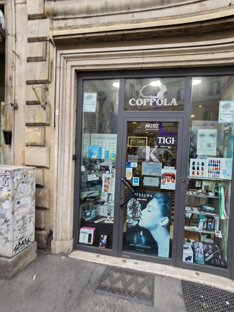 PARRUCCHIERE UNISEX - Coiffure Rome - Photo de couverture - OneBooking
