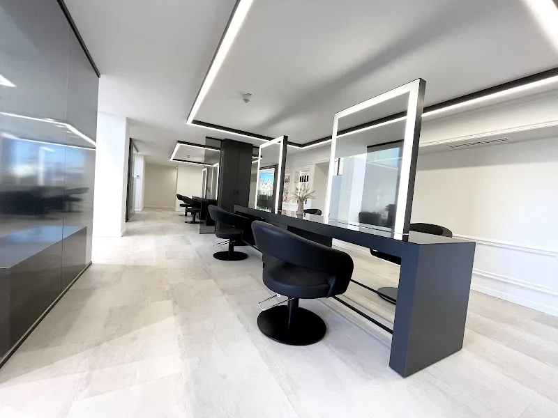 Ianuale Friseure - Coiffure Munich - Photo de couverture - OneBooking