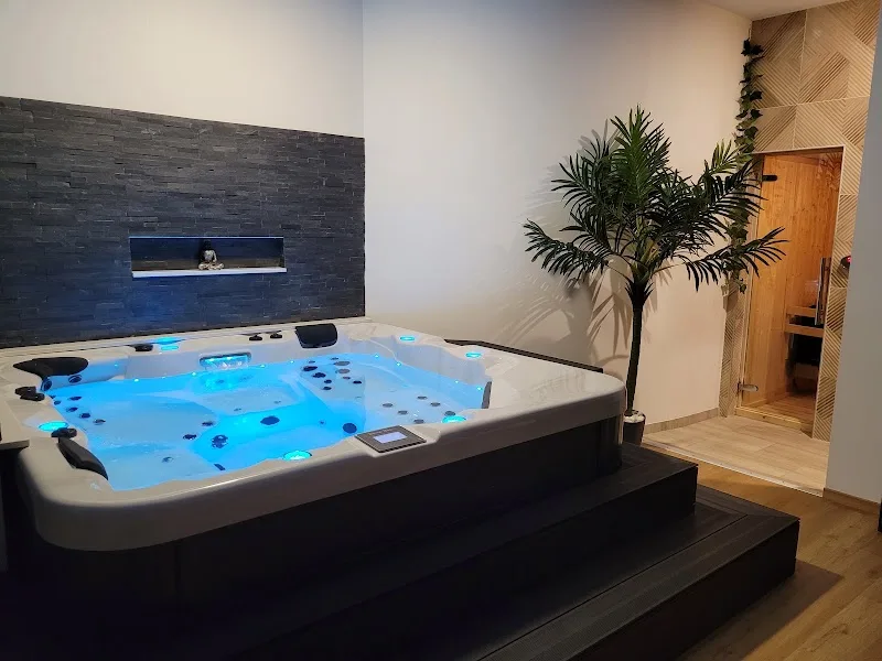 SPA LUXURY NANCY - LOCATION D'ESPACE PRIVATIF - SPA SAUNA HAMMAM MASSAGE