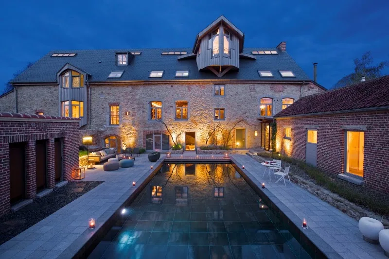 NE5T hôtel & spa - Restaurant Intuition complicité gourmande - Massage Namur - Photo de couverture - OneBooking