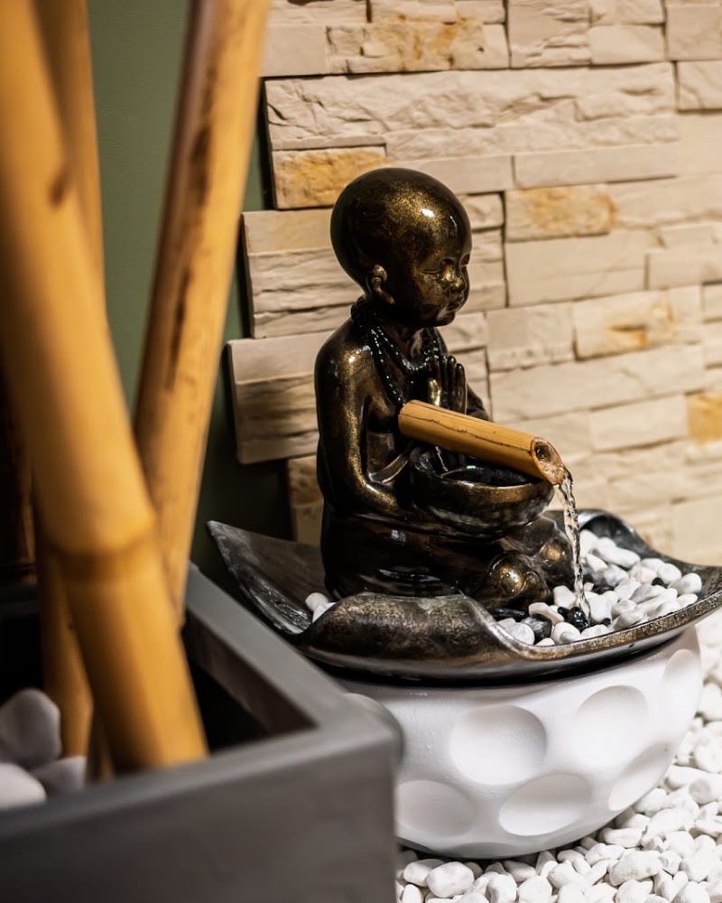 Nymphéa Head Spa - Massage et Relaxation - Spa Tours - Photo de couverture - OneBooking