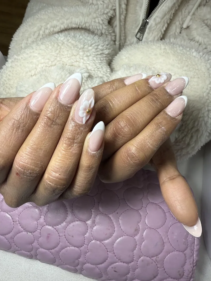 H&T NAILS,Sant Eulàlia - Institut de beauté L’hospitalet De Llobregat - Photo de couverture - OneBooking