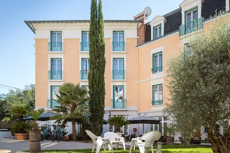 Hôtel SpaThermalia - Spa Clermont-Ferrand - Photo de couverture - OneBooking