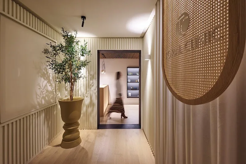 Toral Clinic | Clínica de Medicina Estética en Barcelona