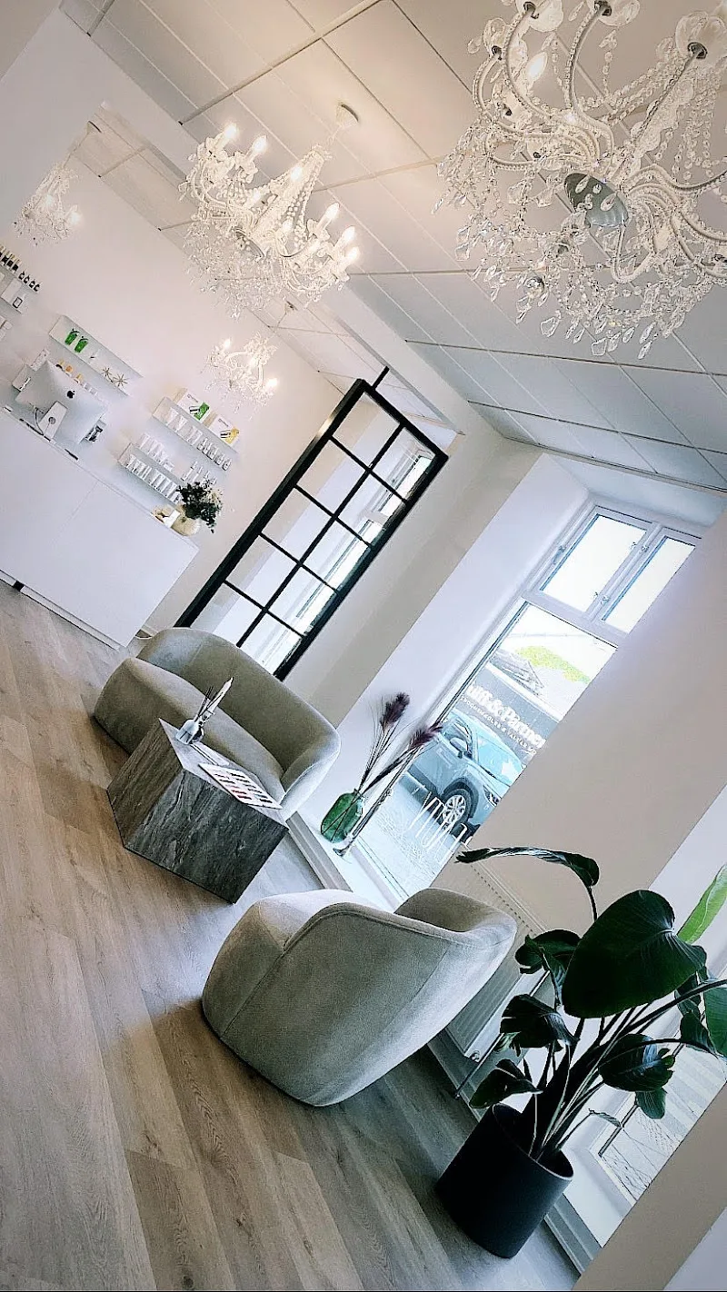 Beauty By Koco - Coiffure Viborg - Photo de couverture - OneBooking