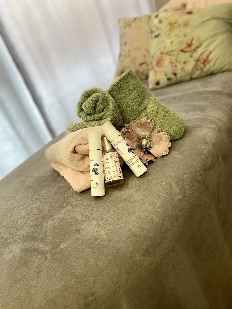LILYROSE - Esthétique Béziers - Photo de couverture - OneBooking