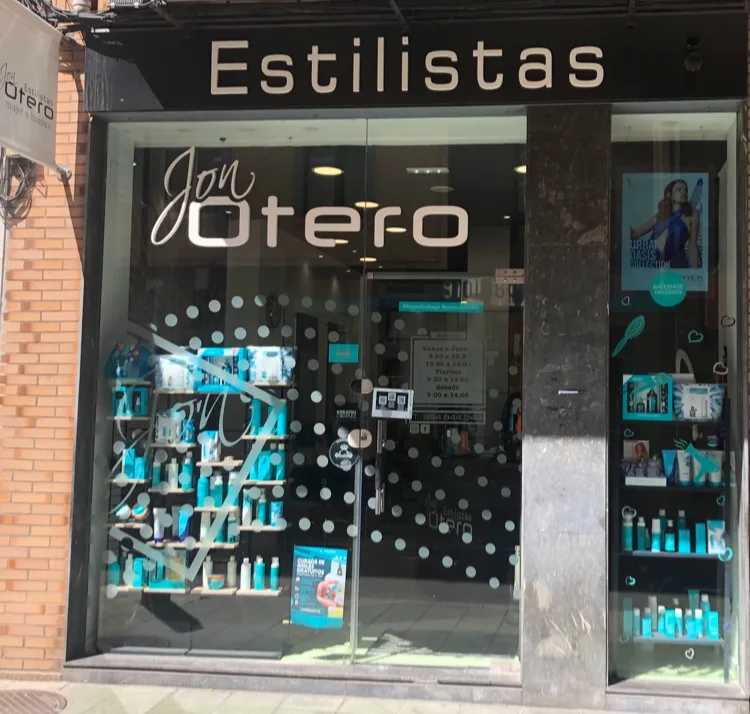 Jon Otero Estilistas - Coiffure Gijón - Photo de couverture - OneBooking