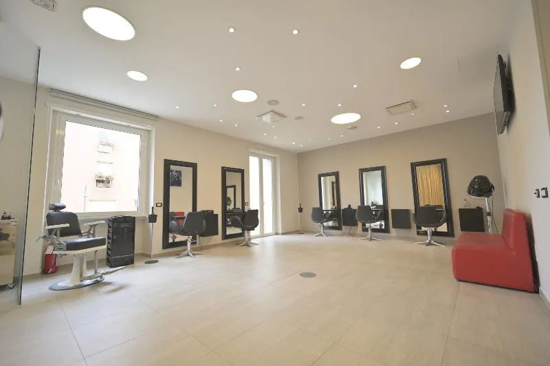 Vellem Beauty Salon