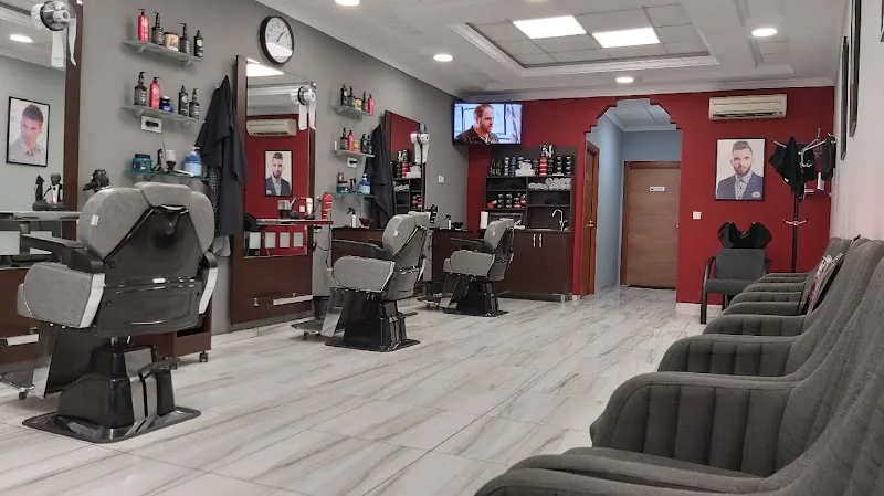 Peluqueria PARIS - Coiffure Castellón De La Plana - Photo de couverture - OneBooking